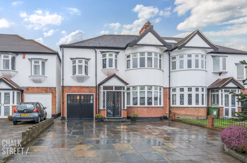 5 bed semidetached house for sale in Corbets Tey Road, Upminster RM14