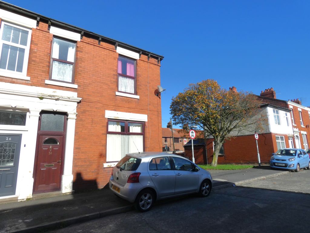 3 bed end terrace house for sale in Balfour Road, Fulwood, Preston PR2