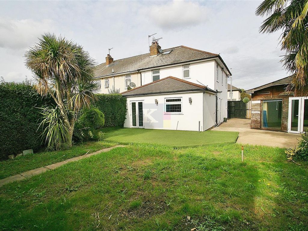 4 bed end terrace house for sale in Rowan Place, Hayes UB3 Zoopla