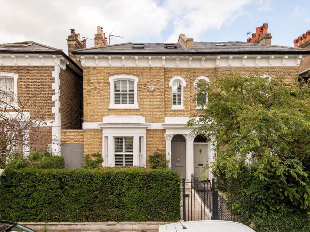 4 bed semidetached house for sale in Wingate Road, London W6, £