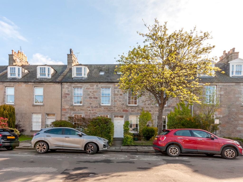 1 bed flat for sale in 37 Victoria Street, The City Centre, Aberdeen