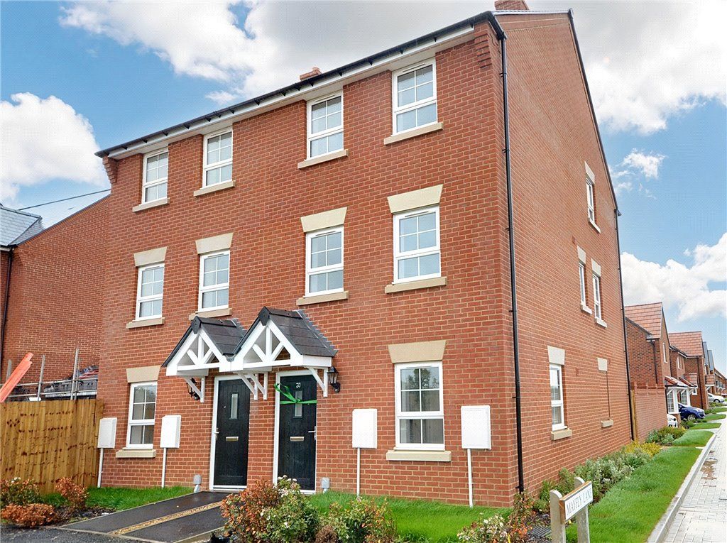 New home, 3 bed semidetached house for sale in Road, Broughton, Aylesbury HP22, £