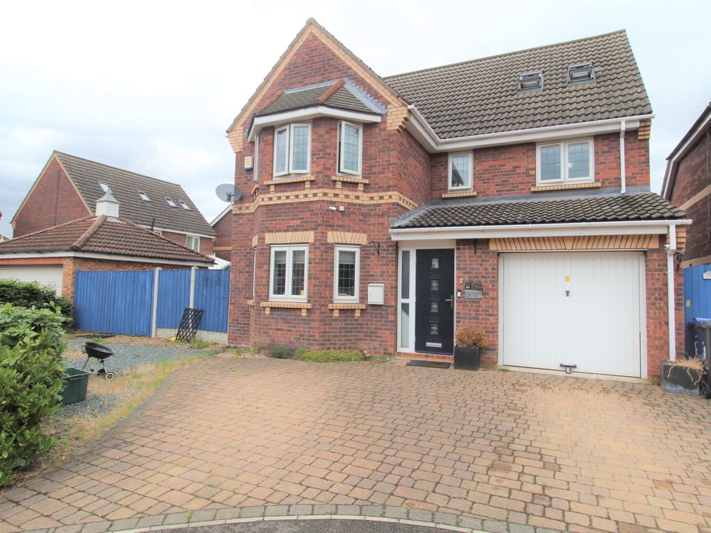 6 bed detached house for sale in Kentmere Drive, Lakeside, Doncaster