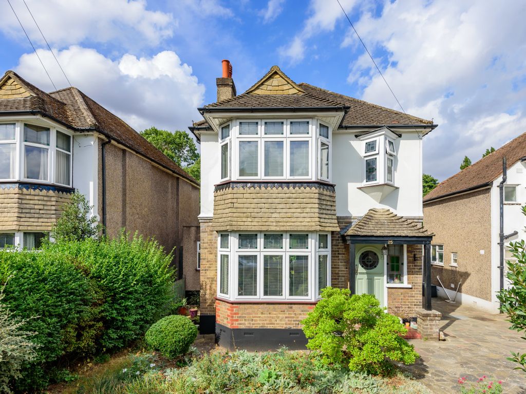 3 bed detached house for sale in Cavendish Way, West Wickham, Kent BR4