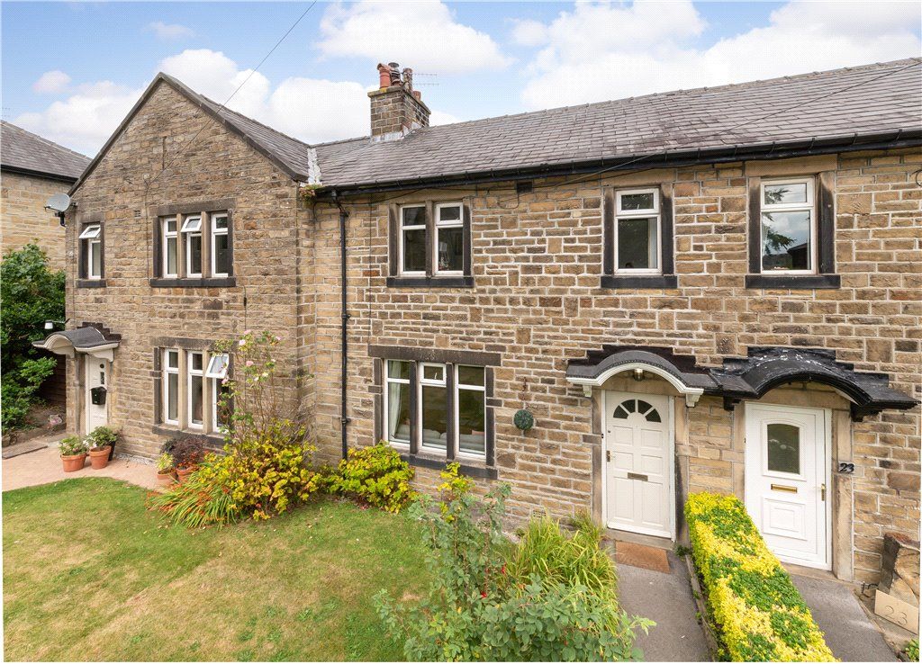 3 bed terraced house for sale in Mytholmes Lane, Haworth, Keighley