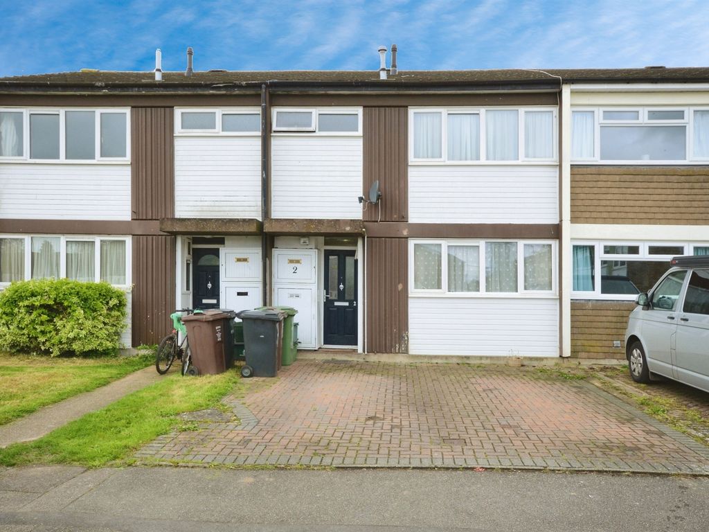 3 bed terraced house for sale in Alder Close, Park Street, St. Albans