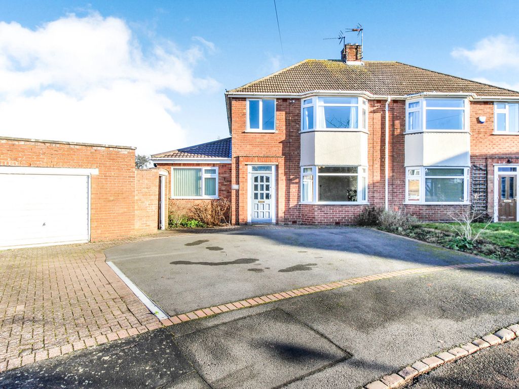 3 bed semidetached house for sale in Overtons Close, Radford Semele