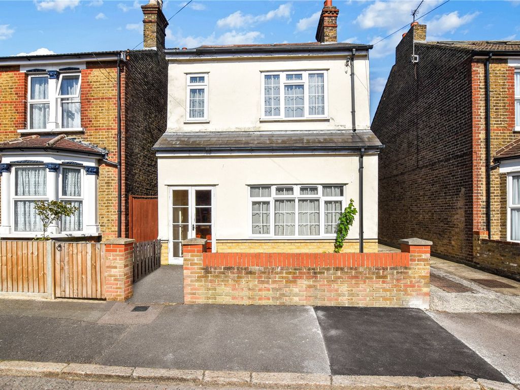 3 bed detached house for sale in Oaklands Road, Bexleyheath, Kent DA6