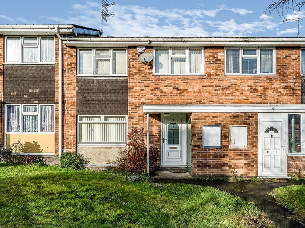 3 bed terraced house to rent in Hampton Street, Dudley, West Midlands