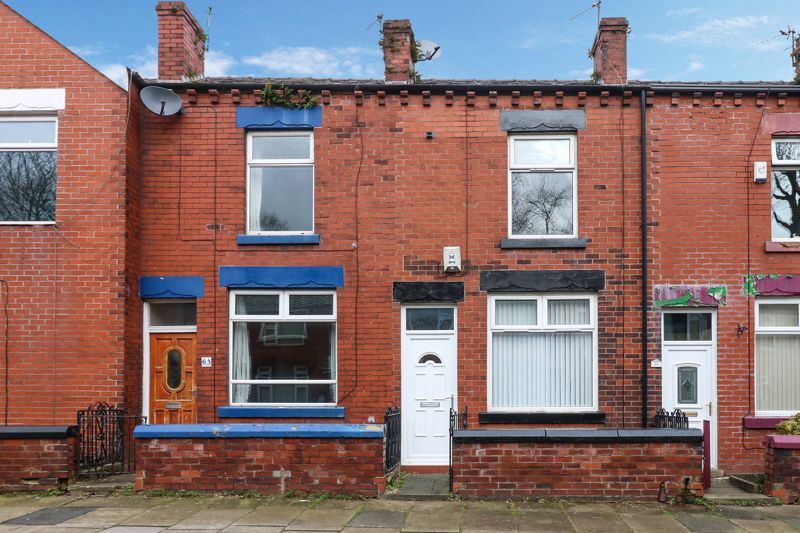 2 bed terraced house to rent in Second Avenue, Heaton, Bolton BL1, £750