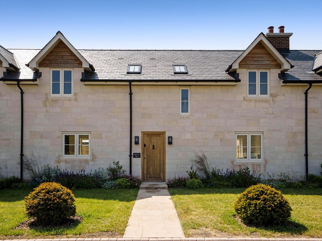 New home, 3 bed property for sale in Butterfield Close, Netherhampton