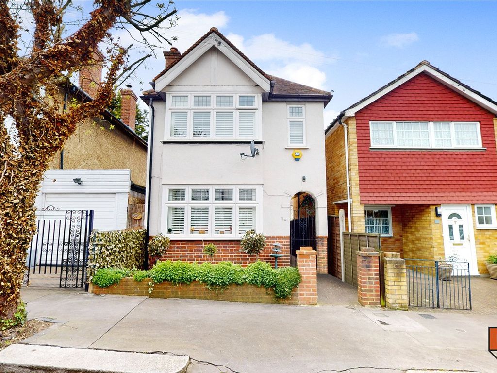 3 bed detached house for sale in Camborne Road, Croydon CR0 Zoopla