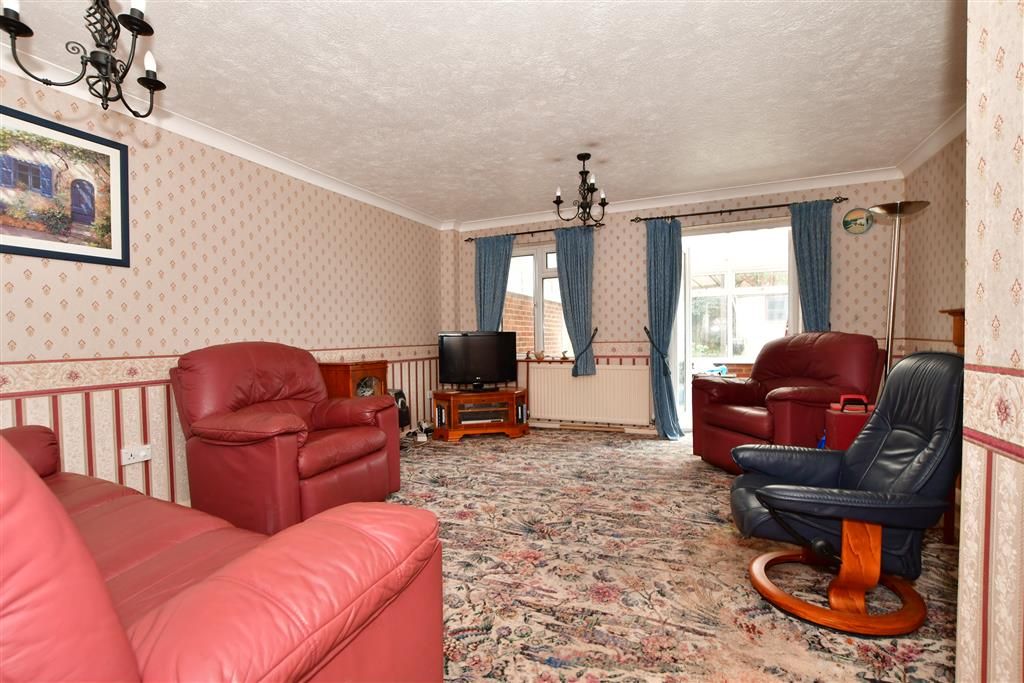 3 bed semidetached house for sale in Midsummer Road, Snodland, Kent
