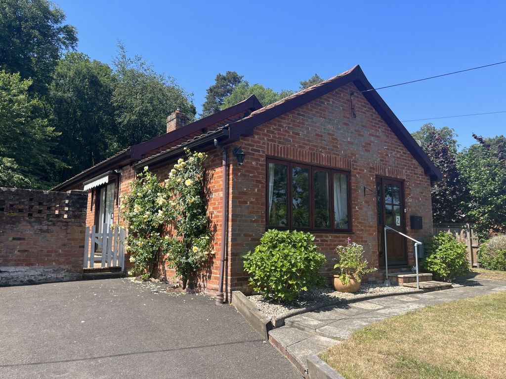 2 bed bungalow for sale in Valley Farm Road, Melton IP12, £415,000 Zoopla