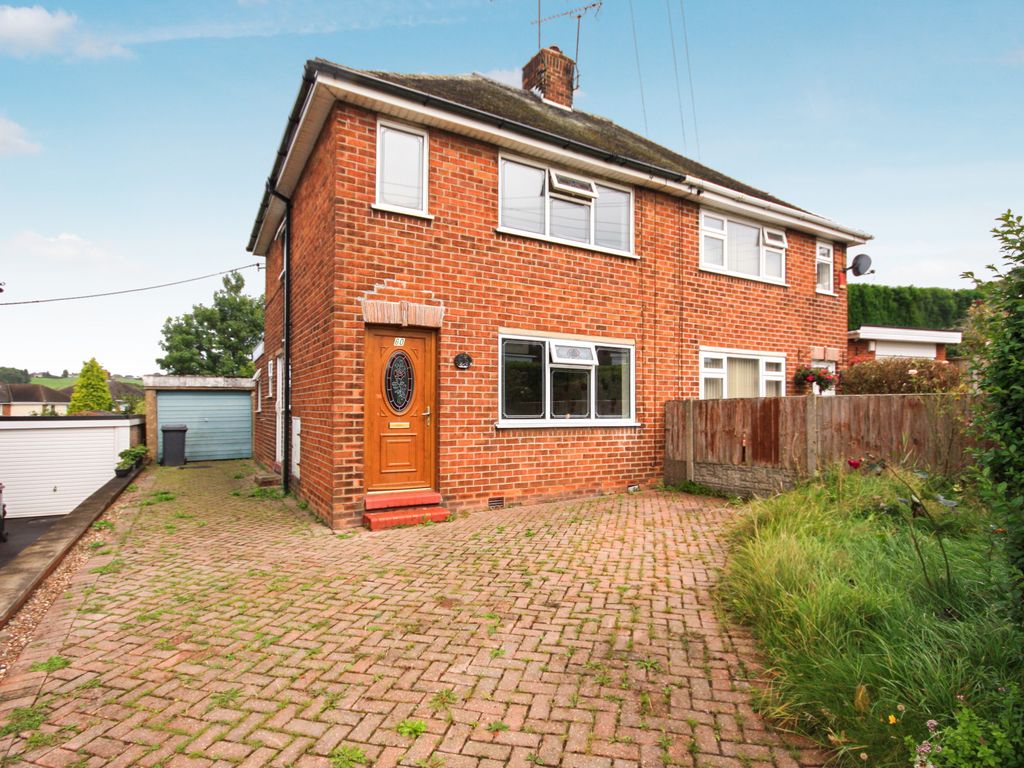 3 bed semidetached house for sale in Pennyfields Road, Newchapel