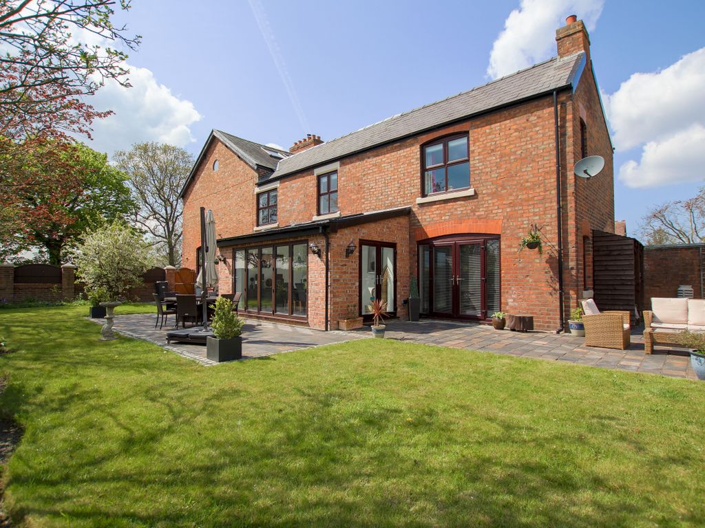 4 bed semidetached house for sale in Hall Road, Scarisbrick, Ormskirk