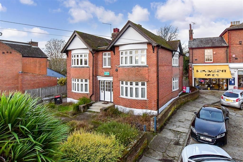 1 bed flat for sale in St. Stephen's Road, Canterbury, Kent CT2, £