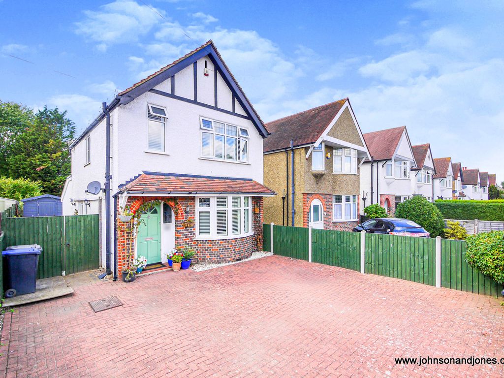 3 bed detached house for sale in School Lane, Addlestone KT15 Zoopla