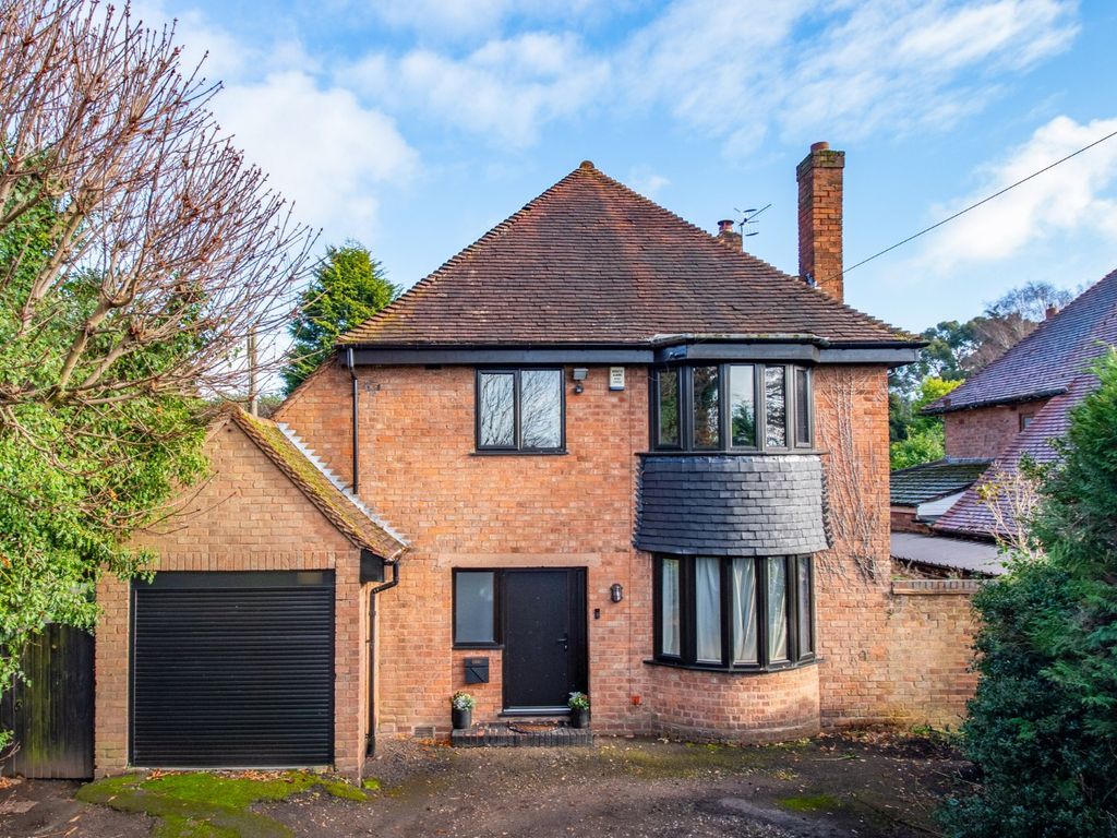 3 bed detached house for sale in Birmingham Road, Marlbrook, Bromsgrove