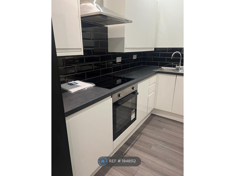 1 bed flat to rent in Oswald Road, Scunthorpe DN15, £550 pcm Zoopla