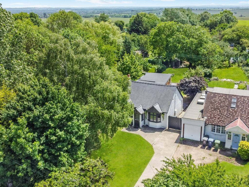 3 bed detached bungalow for sale in Madingley Road, Coton, Cambridge