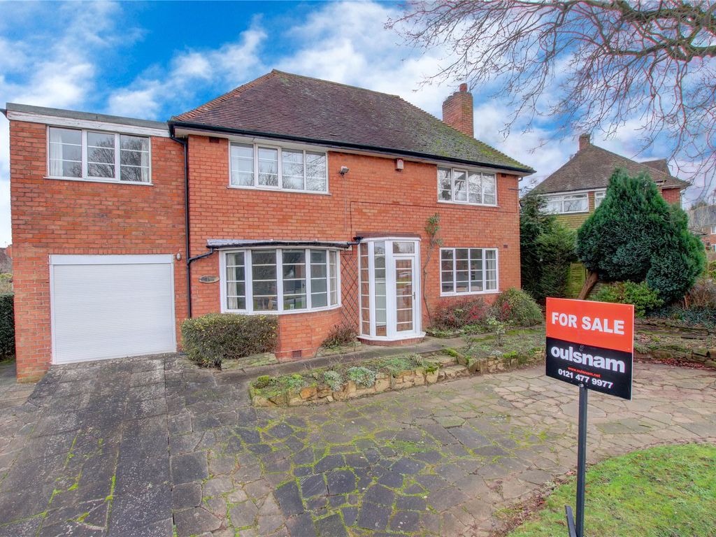 Dinmore Avenue, Bournville Village Trust, Northfield, Birmingham B31  