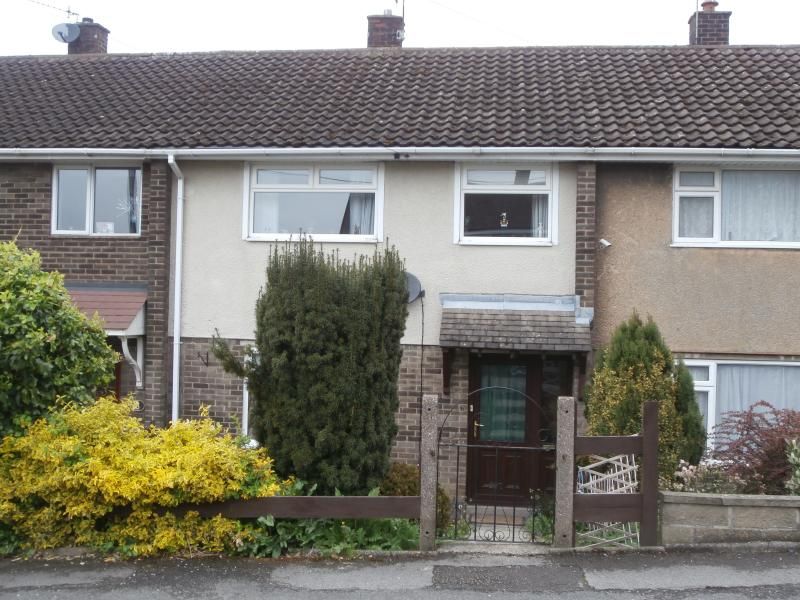 3 bed detached house to rent in High Tor Road, Matlock, Derbyshire DE4