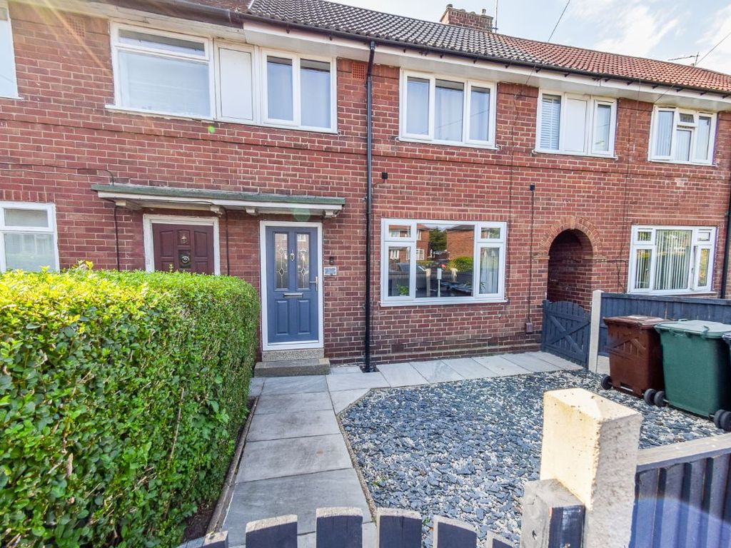 3 bed terraced house for sale in Cardinal Square, Beeston, Leeds LS11