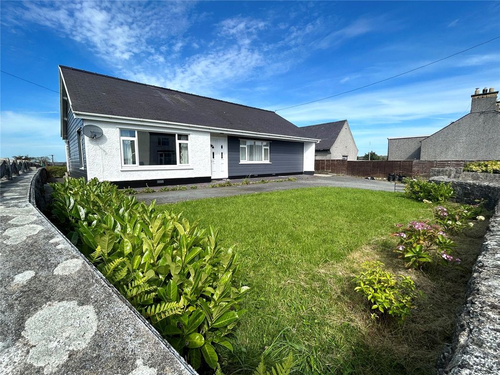3 bed bungalow for sale in Holyhead Road, LlannerchYMedd, Anglesey