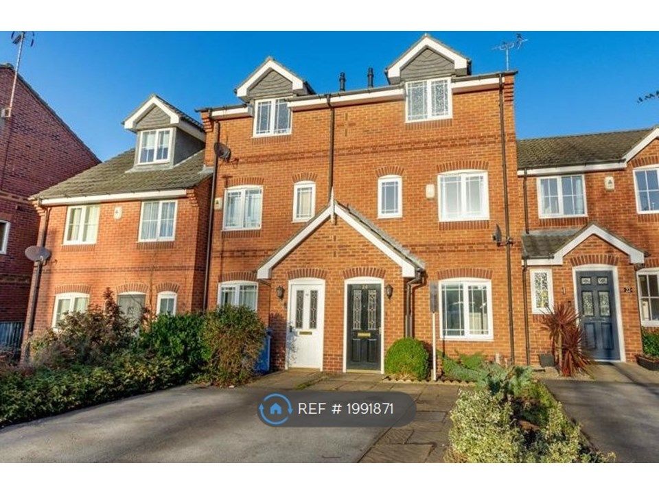 3 bed terraced house to rent in Forest Avenue, Mansfield NG18, £975 pcm