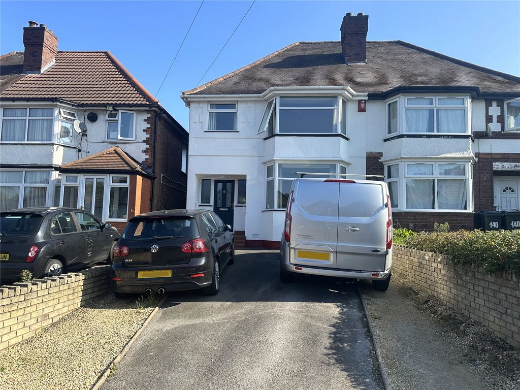 3 bed semidetached house for sale in Flaxley Road, Birmingham, West