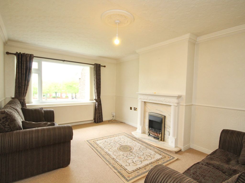 2 bed flat to rent in Lealholm Crescent, Middlesbrough, North Yorkshire TS3, £595 pcm Zoopla