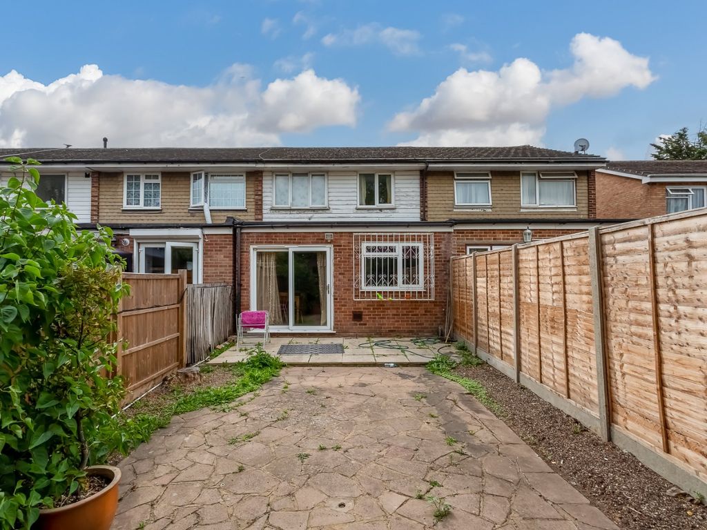 3 bed terraced house for sale in Cedars Avenue, Mitcham CR4 Zoopla