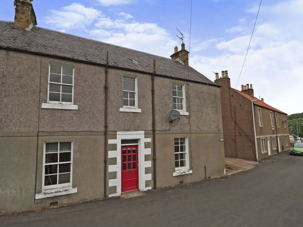 3 bed semidetached house for sale in Manse Road, Markinch, Glenrothes