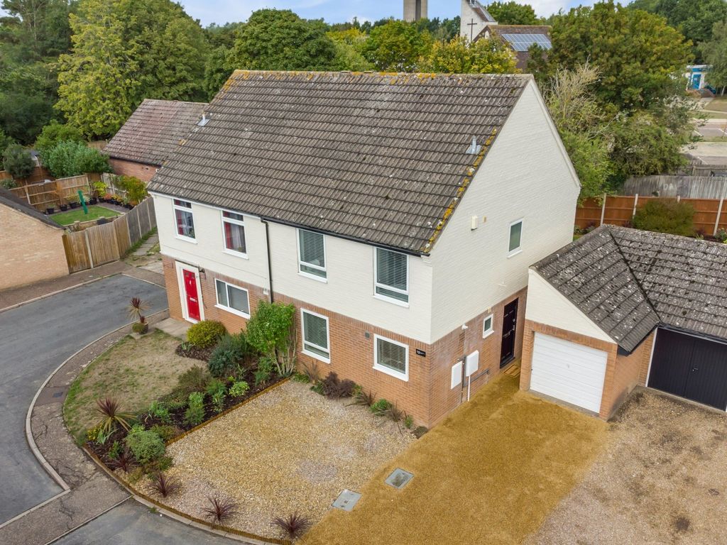 Courtenay Close, Chapel Break, Norwich NR5  