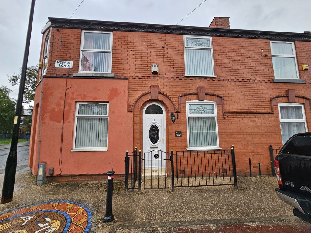 2 bed terraced house to rent in Nepaul Road, Blackley M9, £900 pcm Zoopla