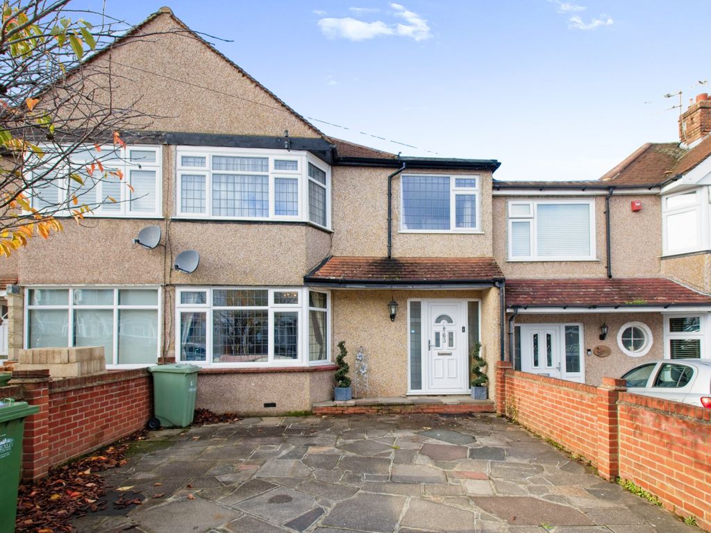 4 bed semidetached house for sale in Dorchester Avenue, Bexley DA5