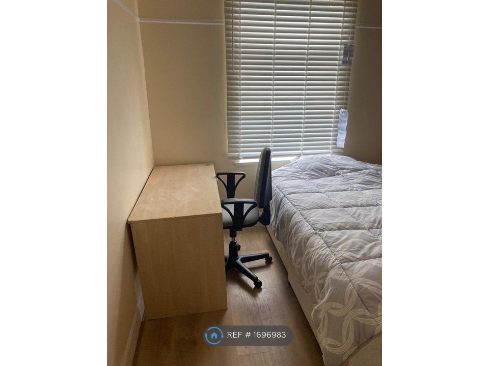 Room to rent in Hardy Street, Hull HU5 Zoopla