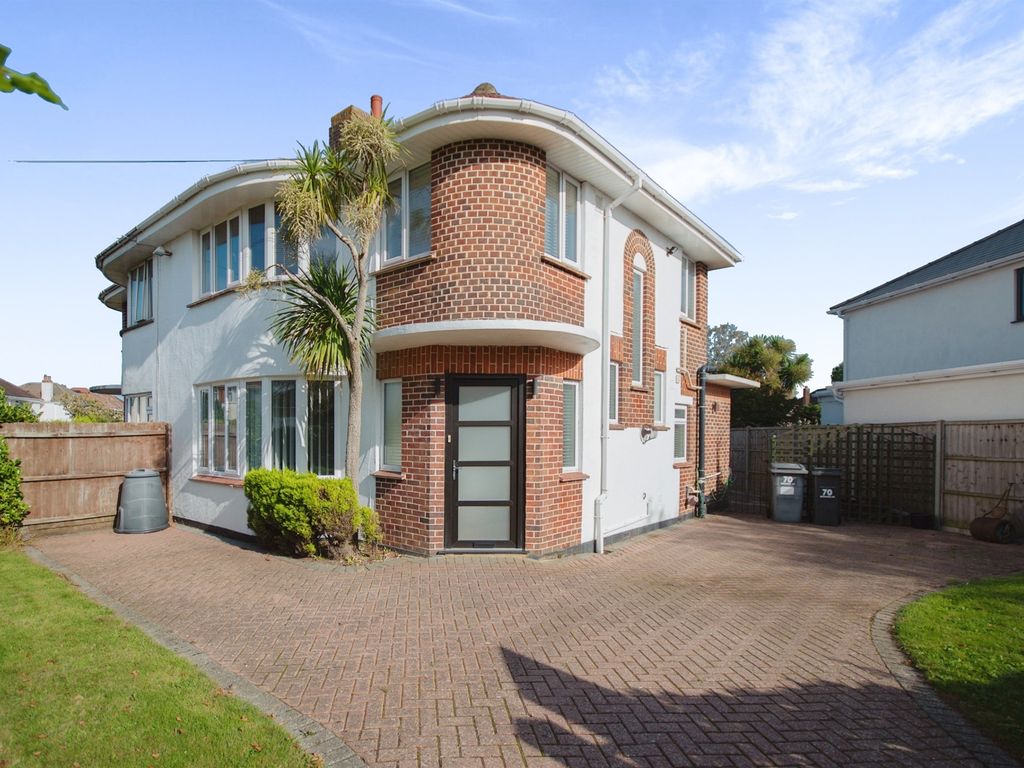 3 bed semidetached house for sale in Broughton Avenue, Bournemouth