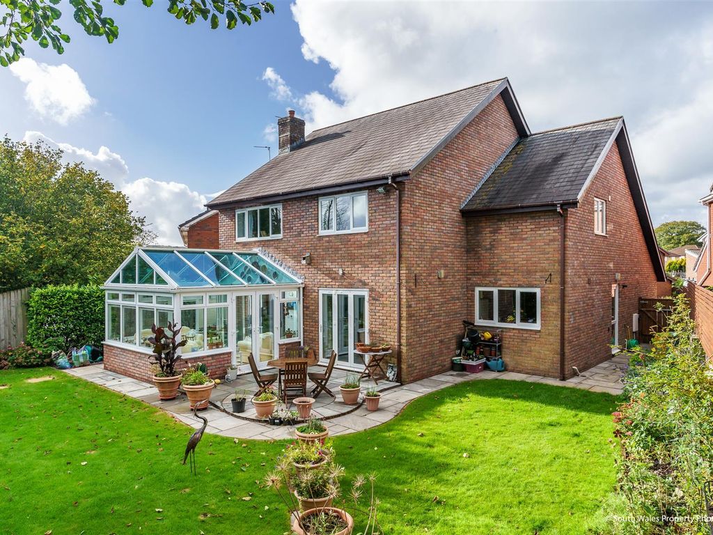 4 bed detached house for sale in Woodstock Gardens, Pencoed, Bridgend
