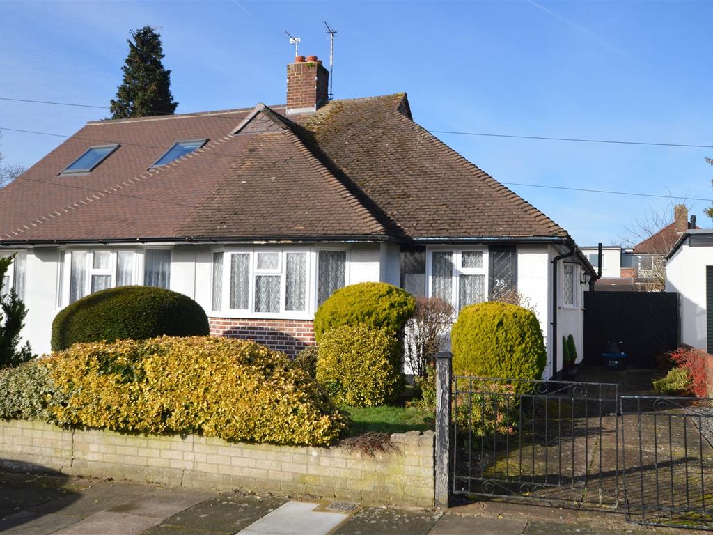 3 bed bungalow for sale in Woodlawn Crescent, Twickenham TW2 Zoopla