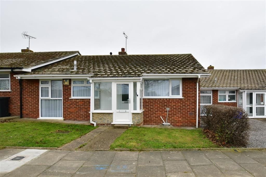 2 bed terraced bungalow for sale in Kilndown Gardens, Cliftonville