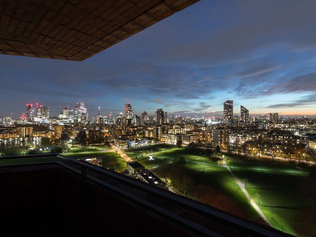 Hoxton Press, Hoxton, London N1