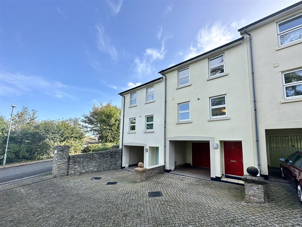 2 bed terraced house for sale in St. Marys Hill, Brixham TQ5, £285,000