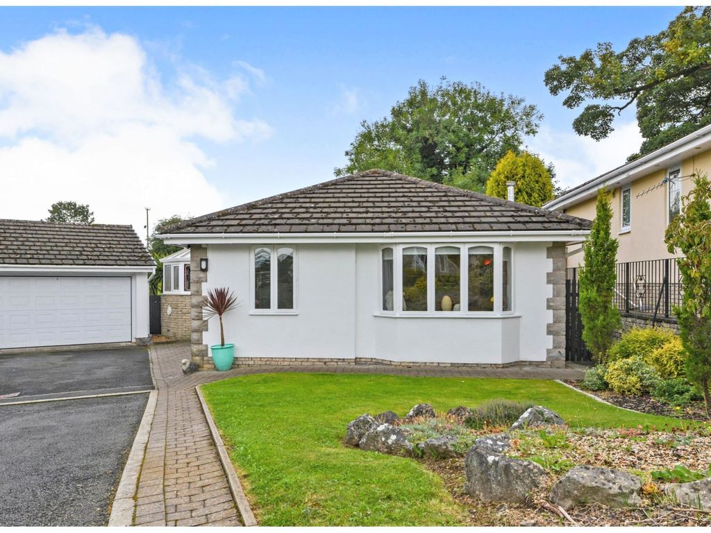 Cedar Grove, Kendal LA9  