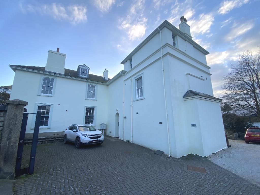 1 bed flat to rent in Alverton Road, Penzance TR18, £650 pcm Zoopla