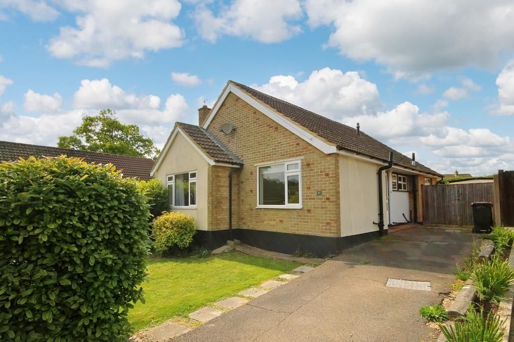 3 bed bungalow for sale in Stonehill Close, Great Bookham KT23 Zoopla