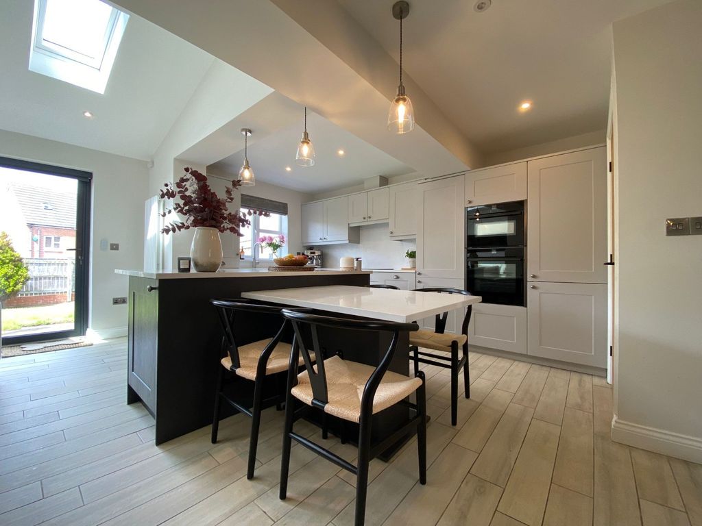 3 bed semidetached house for sale in Lynwood Way, South Shields NE34