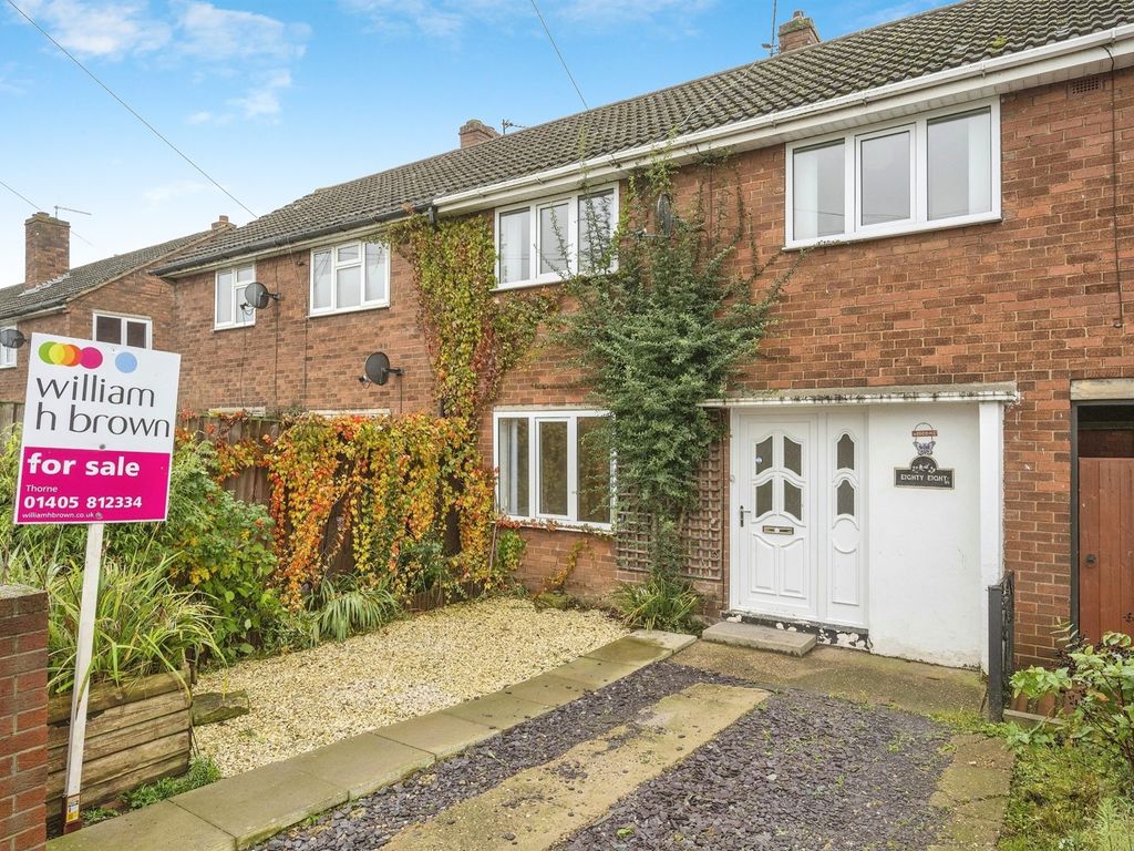 3 bed terraced house for sale in Southfield Road, Thorne, Doncaster DN8