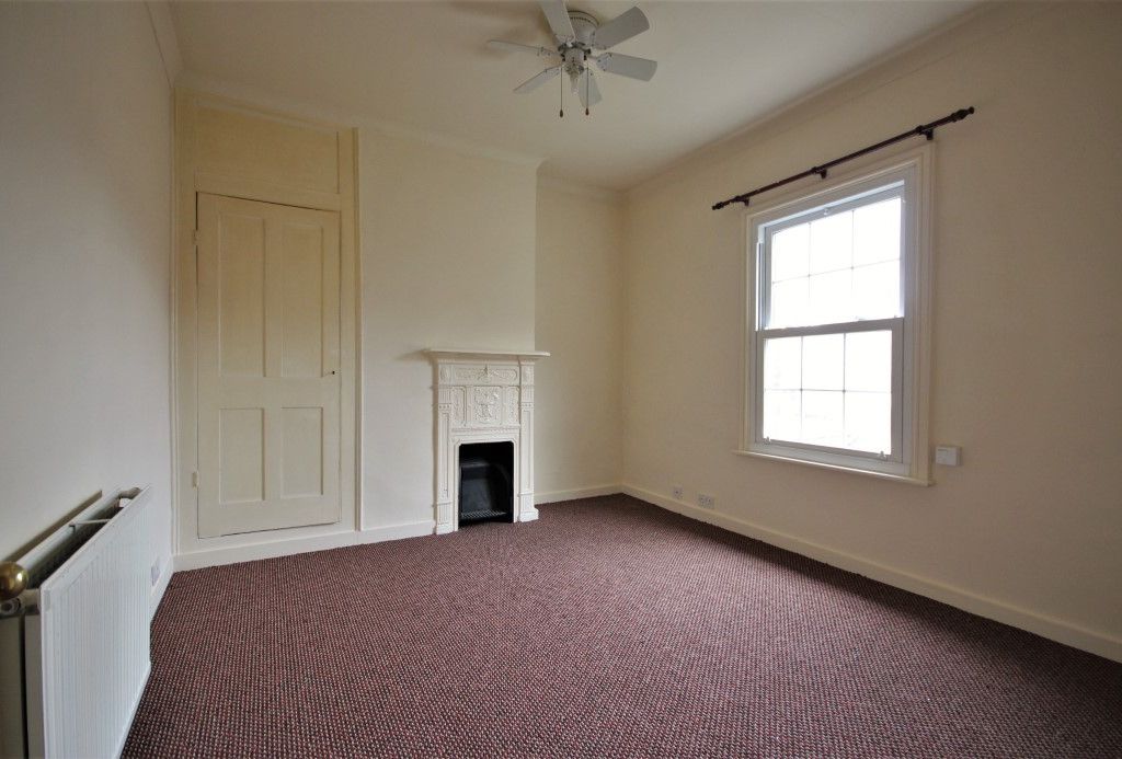 2 bed flat to rent in Wantage, Oxfordshire OX12, £1,100 pcm Zoopla